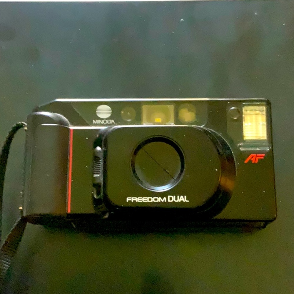 Minolta Freedom Dual AF, 35mm Camera